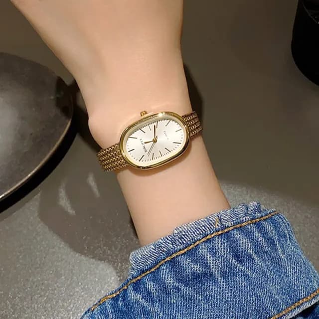【LEESA】韓版手錶\高級感\女生手錶\精緻\學生手錶\石英錶\錶\手錶\金色手錶\指針式\復古錶\橢圓形錶\