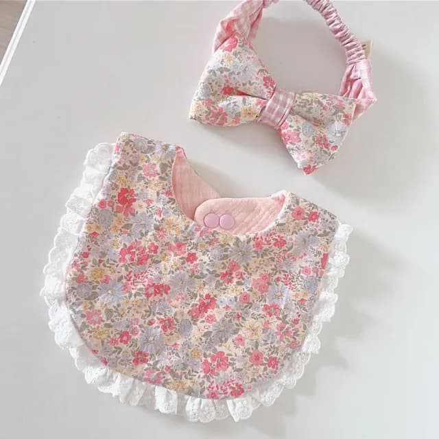 【Lianne baby】女嬰禮物 台灣製韓國布淡藍粉蕾絲髮帶彌月禮盒(週歲禮 嬰兒禮盒 滿月禮 收涎禮)