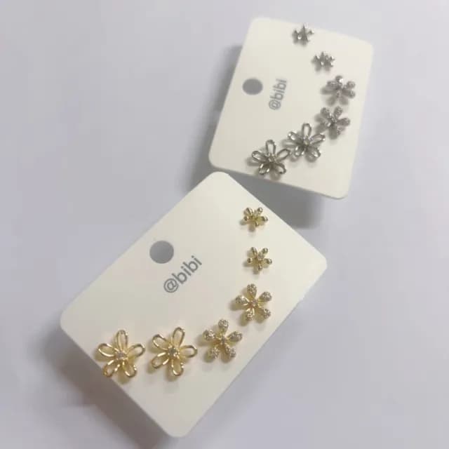 【bibi】情人節禮物 韓版精緻設計小花鋯石耳環3對入(耳針耳環 3對入耳環)