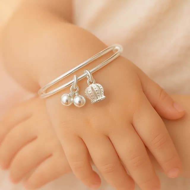 【珠兒綠】999純銀幸福皇冠搖鈴純銀手鐲-兒童(純銀手環 手鍊 彌月禮物 附禮盒禮袋 開運)