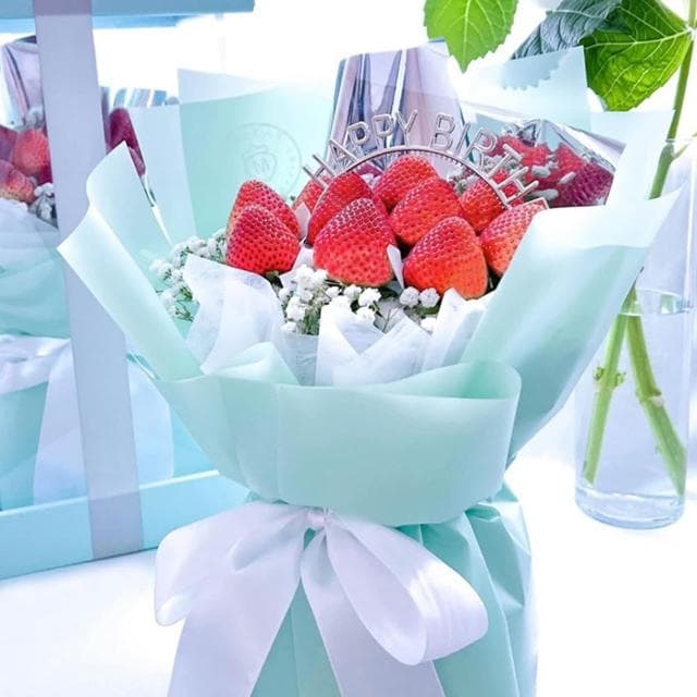 【My Dear草莓花束】經典蒂芬尼草莓花束生日禮盒組(水果花束/情人節/告白/生日禮物/超人氣花束/草莓)