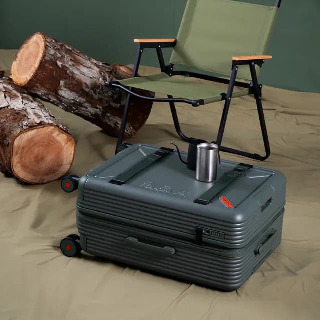 【Samsonite RED】20吋 TOIIS XP 戶外潮流多功能可擴充大容量PC耐衝擊避震輪行李箱/登機箱(多色可選)