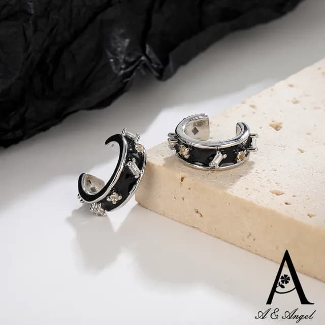 【ANGEL】個性潮流黑色滴膠半圓C型耳骨夾式耳環(黑色)