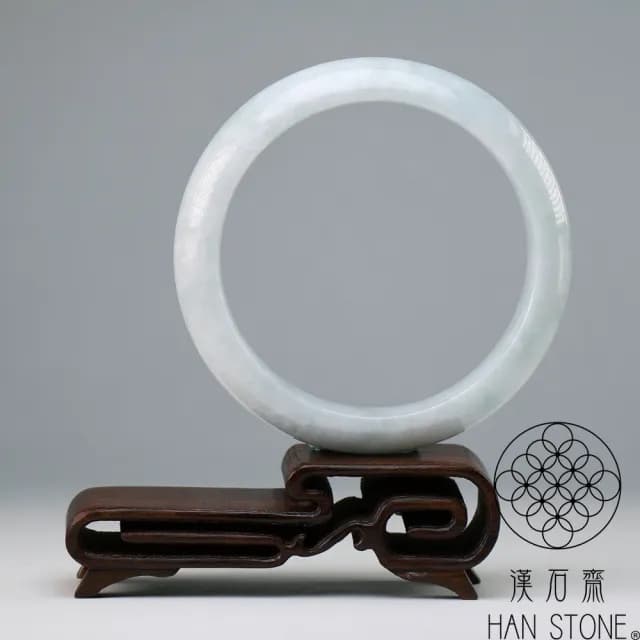 【漢石齋】情人節禮物 天然翡翠A貨 手鐲玉鐲 飄花種 福 利 品(手圍18.6/版寬15.7mm)