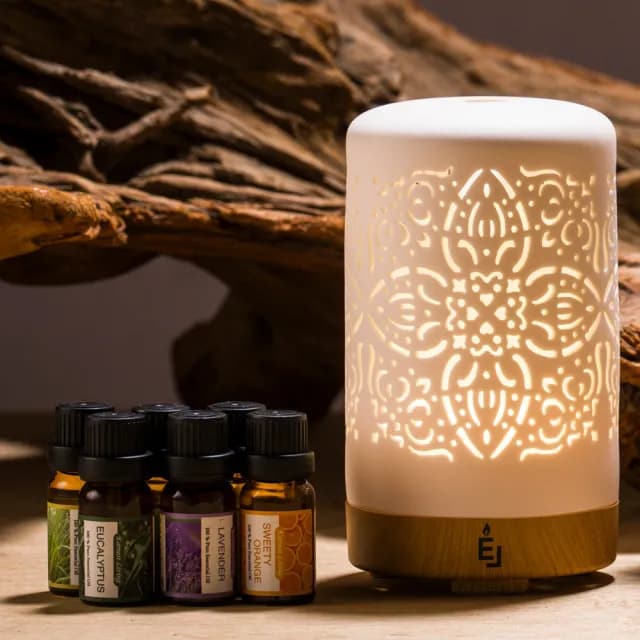 【Earnest Living】陶瓷鏤空水氧機精油禮盒 100ml(含精油10mlx6入/送禮首選/加濕器/薰香機/香氛機/水氧機)