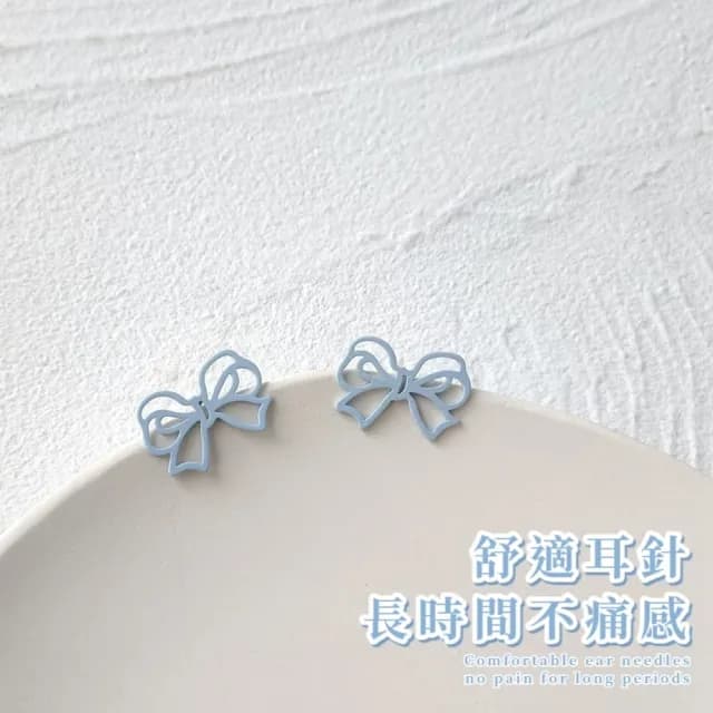【情結】寶寶藍鏤空蝴蝶結耳環1對(S925銀針 耳墜 耳飾 耳針 耳釘 首飾 垂墜耳環 情人節 送禮物)