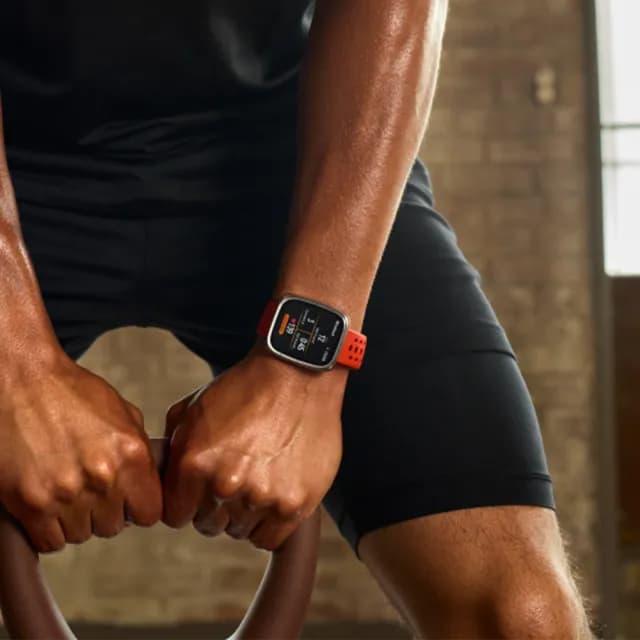 【Amazfit 華米】Active 2 Square藍寶石版44mm智慧手錶(160+種運動模式/24小時健康偵測/HYROX比賽模式)