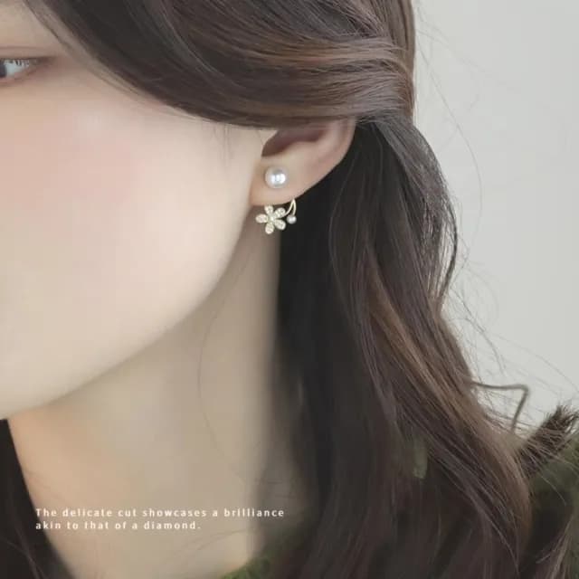 【輕奢單品】繁花絮語花朵鋯石珍珠耳環(耳飾 耳針 耳釘 日常可 女 穿搭配件)