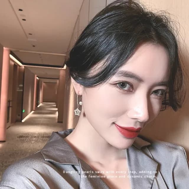 【閃耀星芒】星戀珍珠搖曳長耳勾(星星 垂墜 閃亮 五角星 耳釘 長款耳環 耳針 耳飾 聚會 約會)