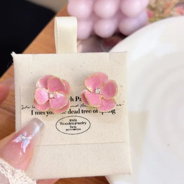 【韓風單品】高級感甜美森系花朵耳環(耳針 耳釘 耳飾 穿搭配件 飾品 復古 洋裝)