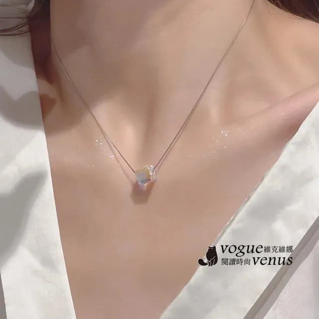【維克維娜】幻彩方塊水晶925純銀項鍊