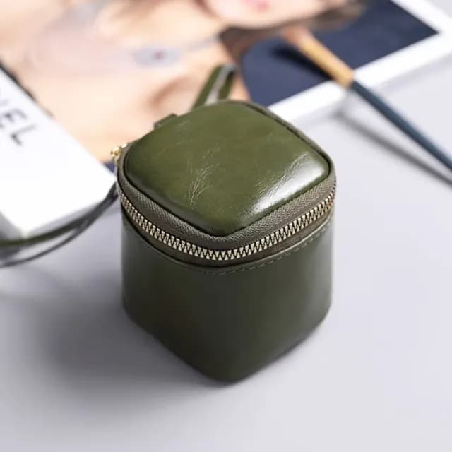 【皮質小包】軟皮迷你口紅包(收納包 零錢包 小物包 鑰匙包 補妝包 粉餅 粉撲 化妝包 防水 