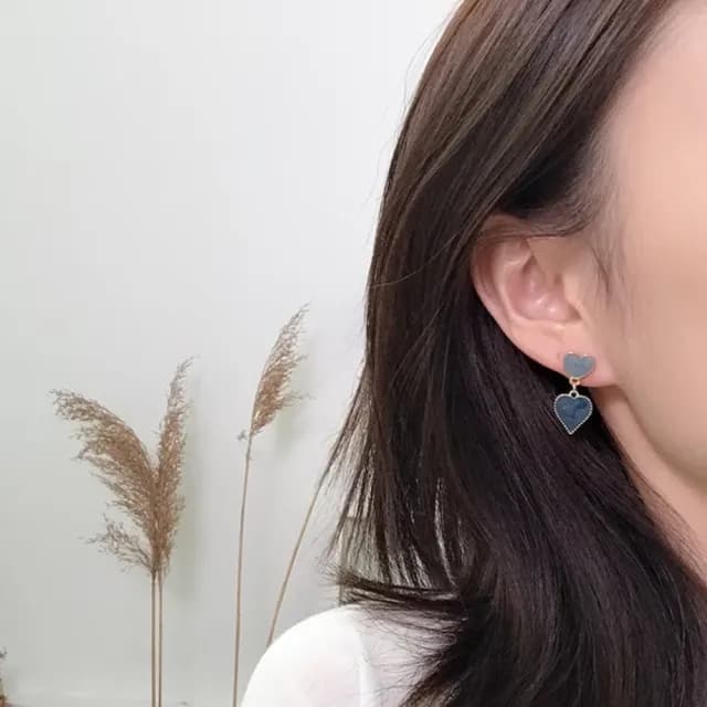【小藍心】韓范ins風藍雙愛心耳環(耳針 耳釘 耳飾 穿搭配件 飾品 復古 洋裝)