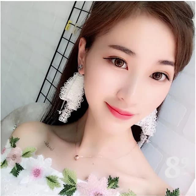 【89 zone】法式蕾絲刺繡絲帶珍珠 耳飾 吊墜耳環 長款耳環 耳環(白/黑)