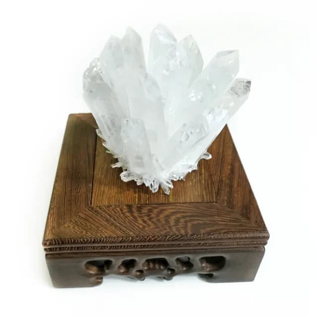 【德山珠寶】消磁淨化水晶天然白水晶簇附雞翅木座(情人節生日禮物飾品母親節/CE476)