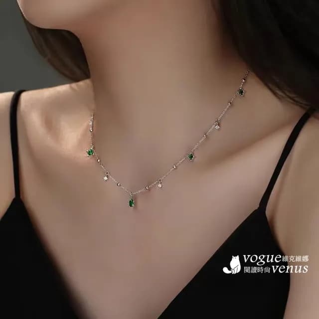 【維克維娜】祖母綠水滴水鑽流蘇925純銀項鍊
