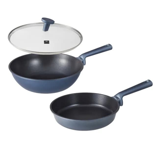 【CorelleBrands 康寧餐具】WORLD KITCHEN 藍寶石鑄造不沾平煎鍋24cm+深炒鍋30cm