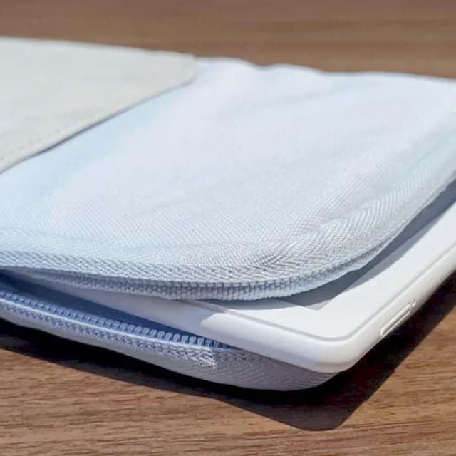 【BEARBOSS】8 吋閱讀器 / 平板通用保護皮套