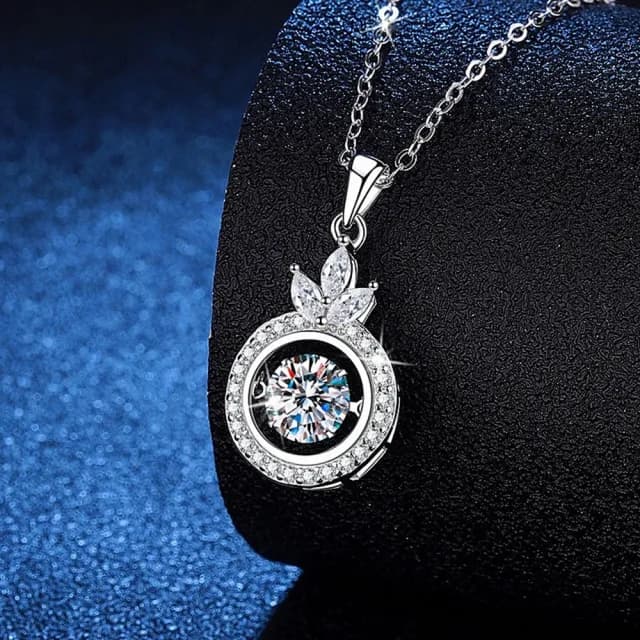 【巴黎精品】現貨+預購 頂級莫桑鑽石項鍊925純銀女項鍊項鏈鎖骨鏈情人節禮物(1克拉皇冠吊墜女飾品a1kv27)