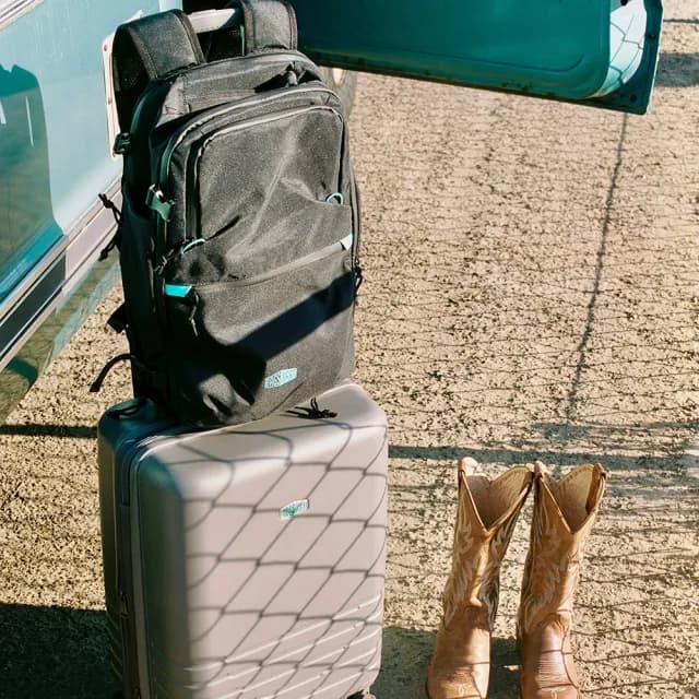 【BAGSMART】Faro旅行雙肩背包29L 附斜肩收納小包 三色可選(美國品牌 大容量 登機 健行 旅行)