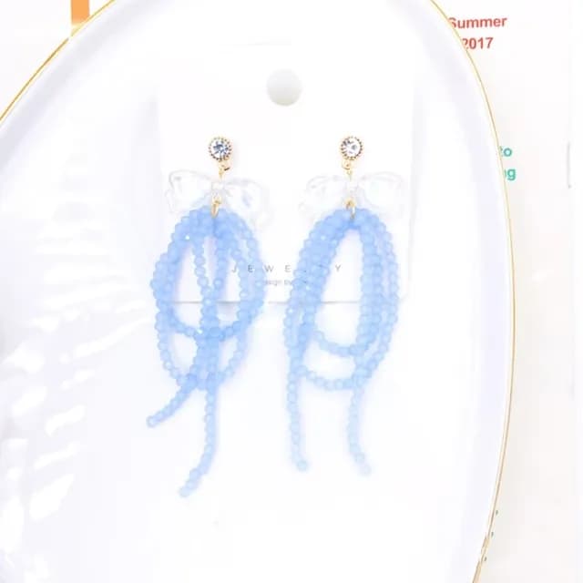 【浮誇飾品】蝴蝶結藍色串珠耳夾1對(蚊香型 耳環 配飾 耳飾 水晶珠 輕奢 氣質 女生)