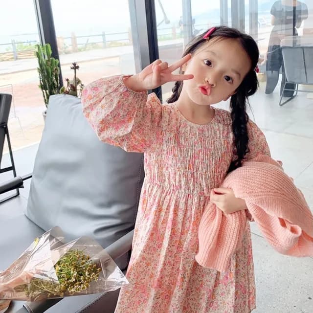 【橘魔法】粉嫩碎花抓皺長袖洋裝(連身裙 連衣裙 女童 童裝 兒童)