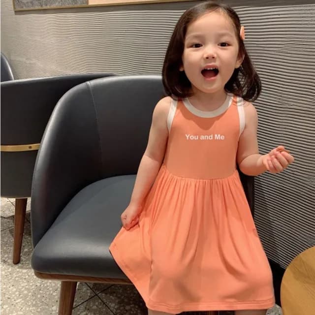 【橘魔法】運動風冰絲涼感坑條拼接背心洋裝(大童 連衣裙 沙灘裝 背心裙 連身裙 女童 兒童 童裝)