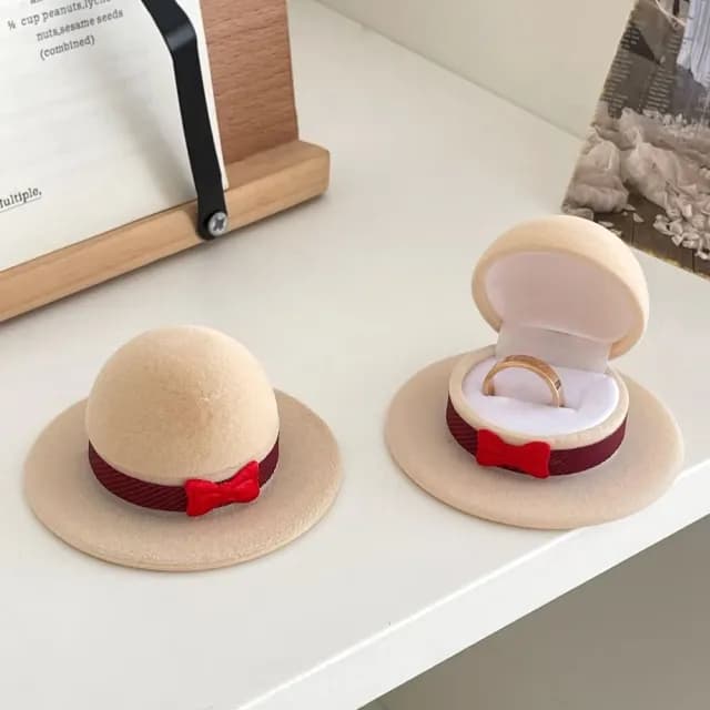 【收納小物】迷你禮帽戒指收納盒(鑽戒盒 飾品展示盒 珠寶盒 飾品收納 禮品 禮物 情人節 包裝)