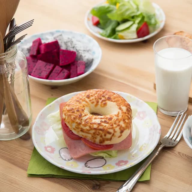 【LohasPottery 陸寶】日本製 美濃燒 動物卡通釉下彩壓紋餐具｜8.7 吋淺缽 五入組(義大利麵盤 主餐盤)