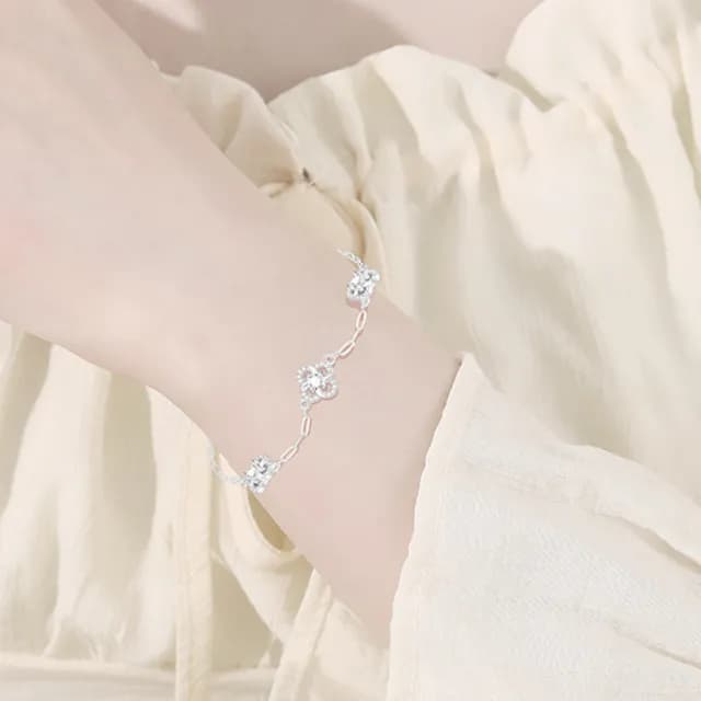 【LEEHER】雙11 四葉草/造型手鍊/莫桑石手鍊/質感銀飾/禮物首選/女用手鍊/純銀材質/百搭手鍊/女手鍊/氣質銀