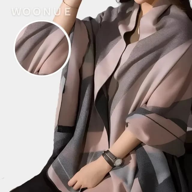 【WOONUE】歐美專櫃女名模款秋冬柔軟保暖羊毛絨質感親膚寬版斗篷圍巾冷氣披肩(女友老婆媽媽情人生日禮物)