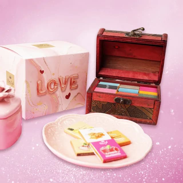 【Diva Life】比利時巧克力片27入經典珠寶盒(交換禮物)