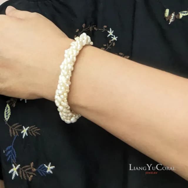 【大東山樑御珊瑚】天然珍珠米粒形5打轉手鍊(手圍選擇)