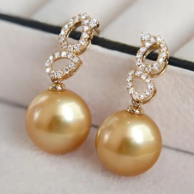 【La Corser】水滴設計 13-14mm 天然南洋金珠 耳釘 高品質 濃金珍珠 18K金 優雅 時尚百搭 珍珠耳飾