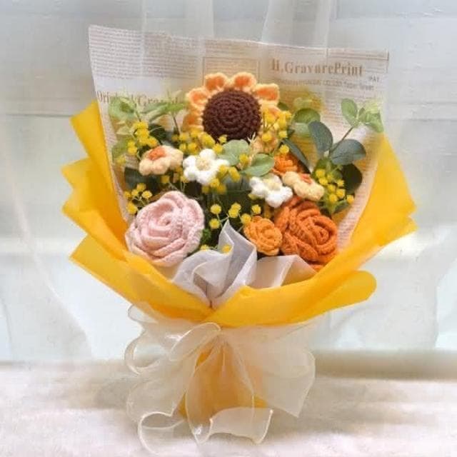 臺灣現貨  成品發貨 成品毛綫編織花束 手工編織花束 敎師節 情人節 畢業禮物 中國風新中式嚮日葵玫瑰送朋友閨蜜(編織花束/成品花束/手工花束/永生花)