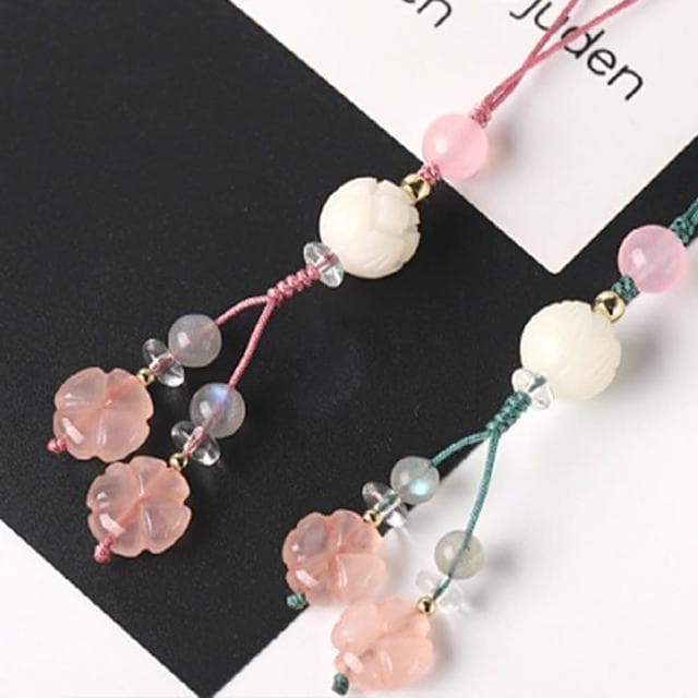 【MoonDy】掛件 掛飾 吊飾 粉晶吊飾 四葉草飾品 可愛吊飾 包包吊飾 招桃花 手機吊飾 百搭飾品 保平安 送女生 生日禮物