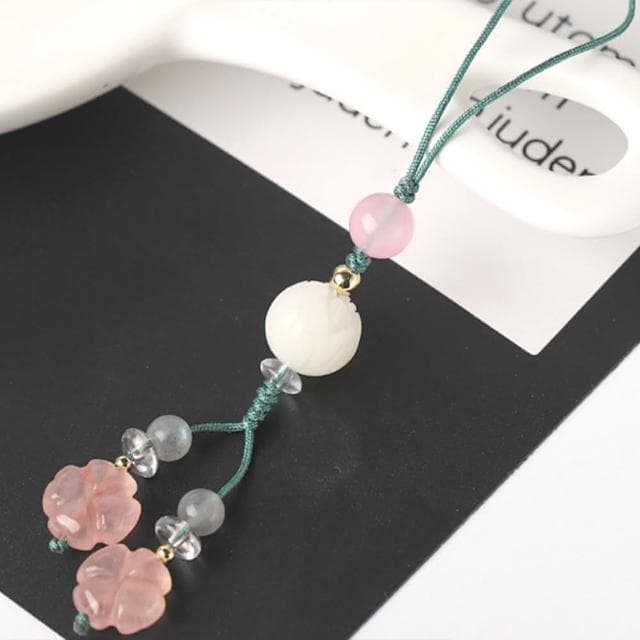 【MoonDy】掛件 掛飾 吊飾 粉晶吊飾 四葉草飾品 可愛吊飾 包包吊飾 招桃花 手機吊飾 百搭飾品 保平安 送女生 生日禮物