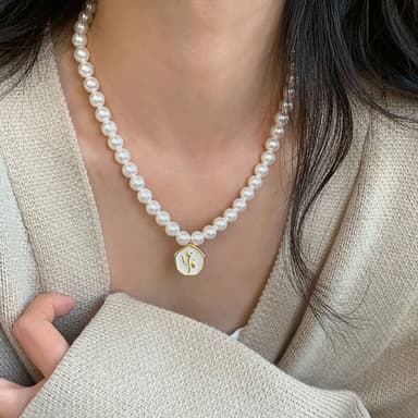 【KT DADA】小香項鍊 韓國項鍊 日系項鍊 串珠項鍊 女生飾品 女生禮物 閨蜜送禮 珍珠項鍊 短鍊 鎖骨鏈 氣質項鍊 小花項鍊