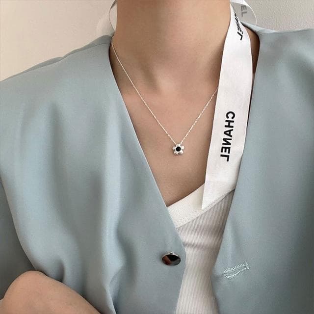 【KT DADA】簡約項鍊 個性項鍊 禮物 女項鍊 純銀項鍊 小花項鍊 韓國項鍊 日系項鍊 可愛項鍊 ins項鍊