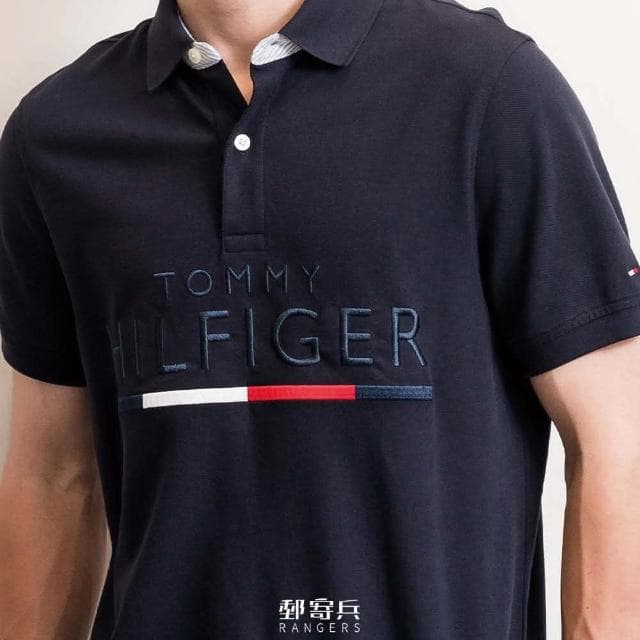 【Tommy Hilfiger】男版 POLO衫 刺繡雙排文字國旗LOGO 短袖 上衣 美國(現貨 禮物 父親節禮物 立領 夏天)