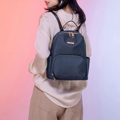 【LEESA】尼龍後背包\女生包包\背包\女包包\小背包\韓國後背包\可愛包包\黑色包包\百搭包包\小眾包包\女生禮物