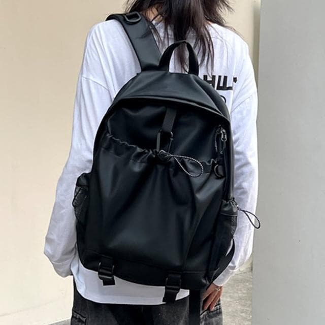 【MoonDy】包包 後背包 女包包 休閒後背包 大容量防水包 黑色後背包 大容量後背包 輕便包包 旅行背包 男包包 生日禮物