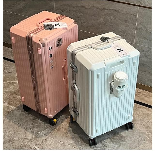 逆主流  32吋大容量行李箱 鋁框行李箱 杯架旅行箱 多功能行李箱行李箱 台灣出貨(胖胖箱，大容量，鋁框，多功能行李箱)