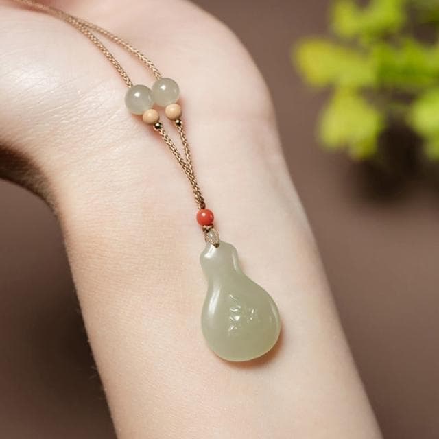 【LEESA】和田玉葫蘆項鍊\小掛件\手工項鍊\編織項鍊\編繩項鍊\禮物\招財納福\送長輩\項鍊\玉項鍊\保平安