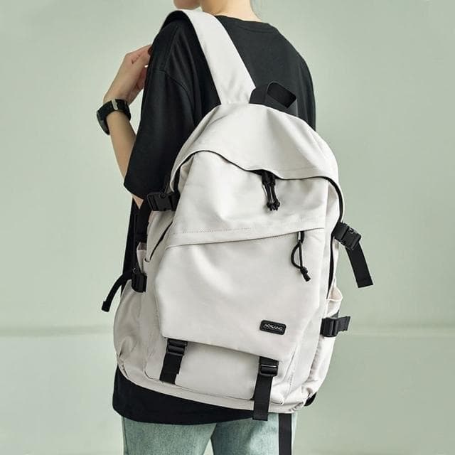 【LEESA】尼龍後背包\黑色尼龍包\大容量後背包\禮物\包包\後背包\尼龍包包\防潑水包包\個性休閒背包\韓國背包\情侶背包