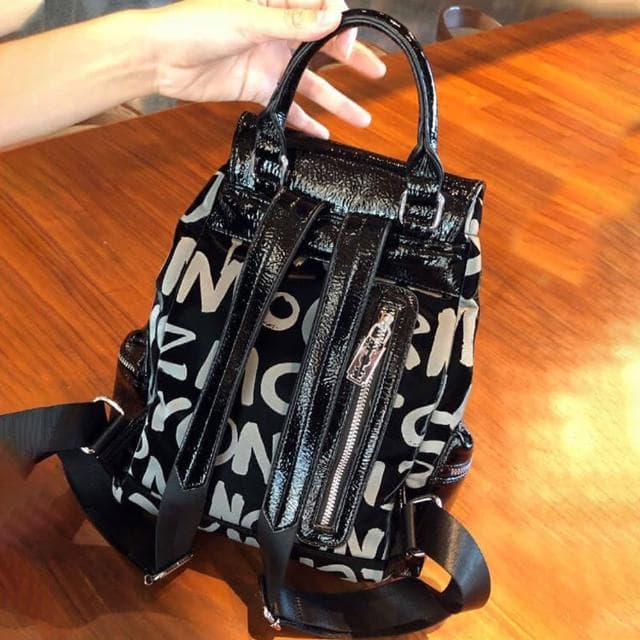 【MoonDy】包包 後背包 真皮包包 牛皮包包 燙鑽雙肩包包 造型包包 真皮後背包 高級感 女背包 大容量背包 黑色背包 禮物