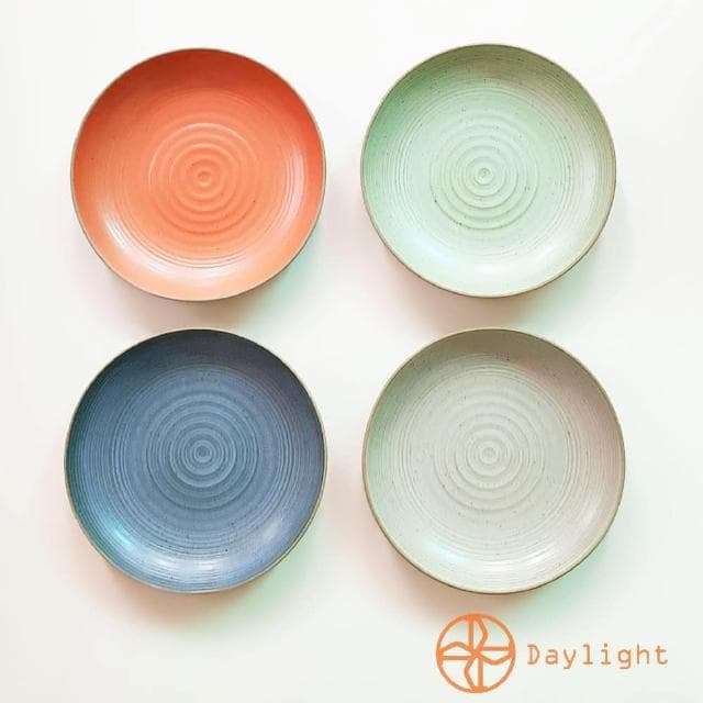 【Daylight】21cm斑點浮雕線-深盤-1件陶器盤 斑點浮雕線 陶瓷盤 牛排盤 入厝禮 餐盤 生日禮物 交換禮物