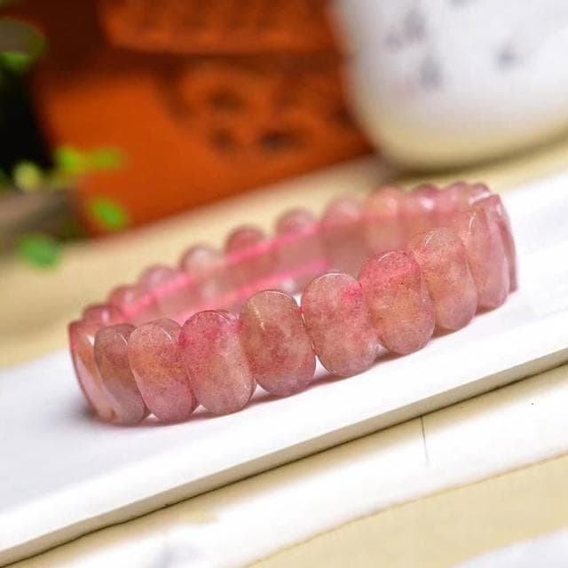 【Paiya 派亞】草莓水晶刻面手排手鏈 女款草莓籽多DIY飾品配飾送禮好物/交換禮物