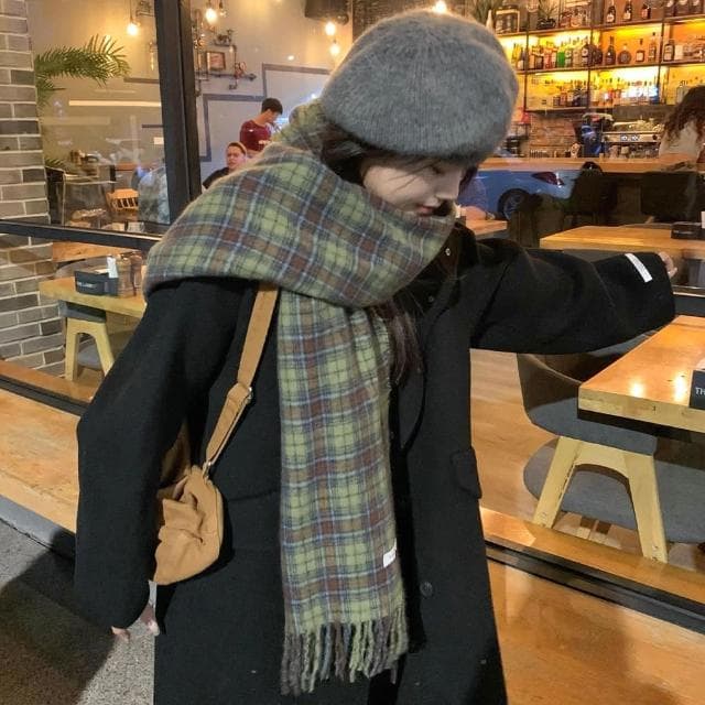 【MoonDy】圍巾 披巾 復古圍巾 格子圍巾 韓國圍巾 高級感 保暖披肩 冷氣毯 防風毯 女生圍巾 圍脖 羊毛圍巾 女生禮物
