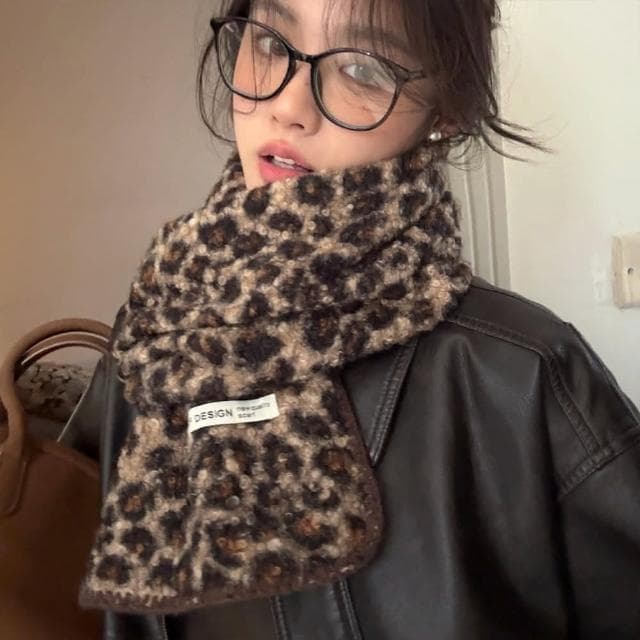 【KT DADA】豹紋圍巾 雙面圍巾 保暖圍巾 圍巾 圍脖 仿羊毛圍巾 韓國圍巾 披肩圍巾 小眾設計 時尚配件